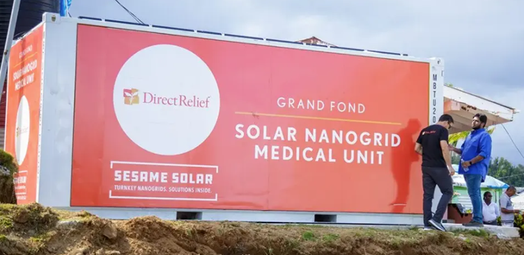 Solar medical unit